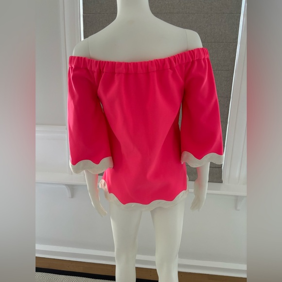 SAIL to SABLE neon pink top - Picture 3 of 5